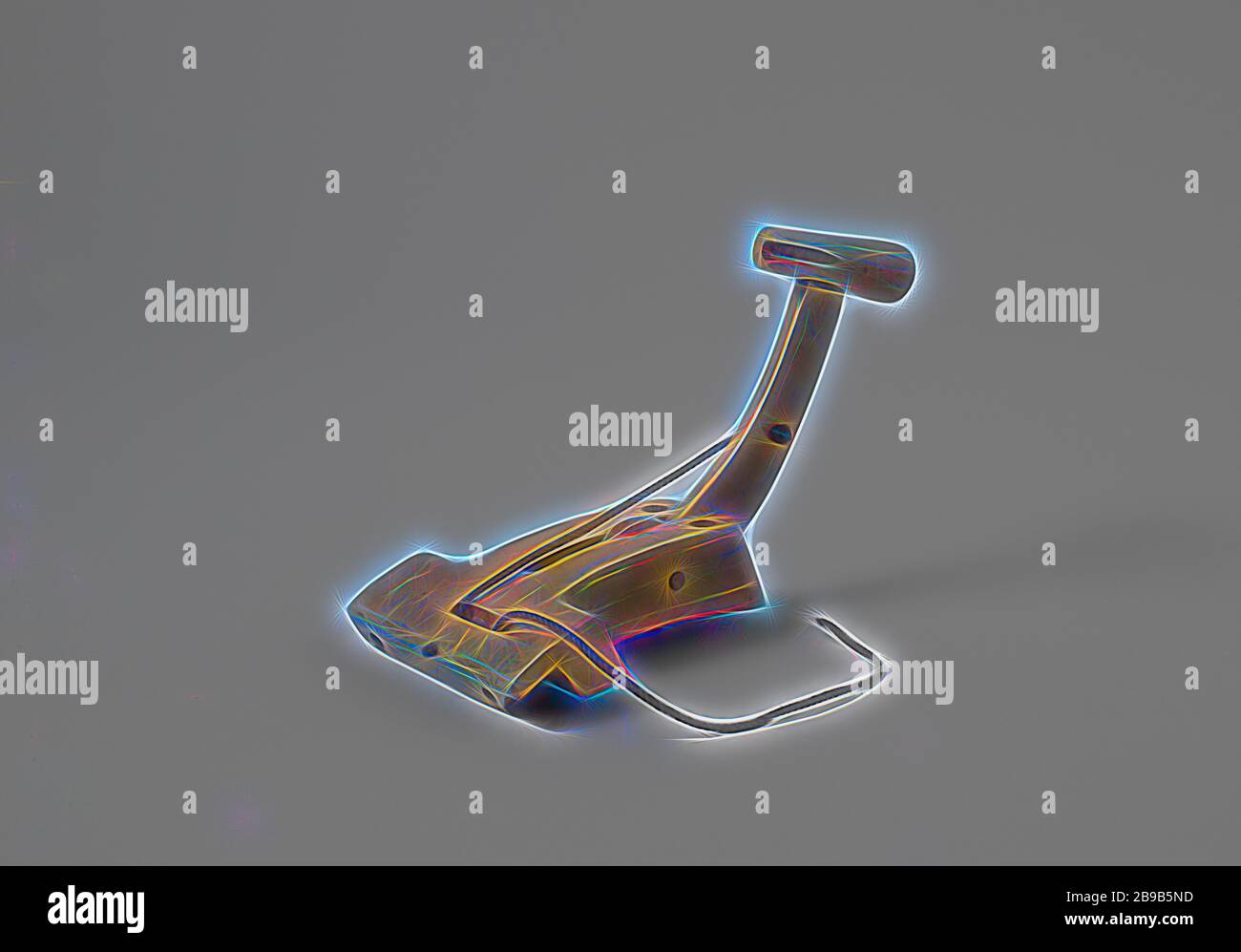 Modell eines Gunlock (Percussion), Holz- Modell einer Percussion sperren. Im Prinzip sind sie identisch, der Unterschied liegt in der Form der Sicherungsplatte, die unterscheidet sich je nach der Waffen, für die die Sperre vorgesehen ist. Die Sicherungsplatte muß auf der rechten Seite gegen den Erhebung mit zwei Schrauben durch und zwei Schrauben in den Hinterteil montiert werden. Der Hammer dreht sich im rechten Winkel zum Zylinder. Der Leiter der Hammer hat einen Steckplatz für die Flamme von der Sonne Loch wenn gefeuert. Ein Loch für den pull-off Seil ist in der Welle, eine Platte in die Sicherungsplatte, durch die das Seil geführt wird. Stockfoto
