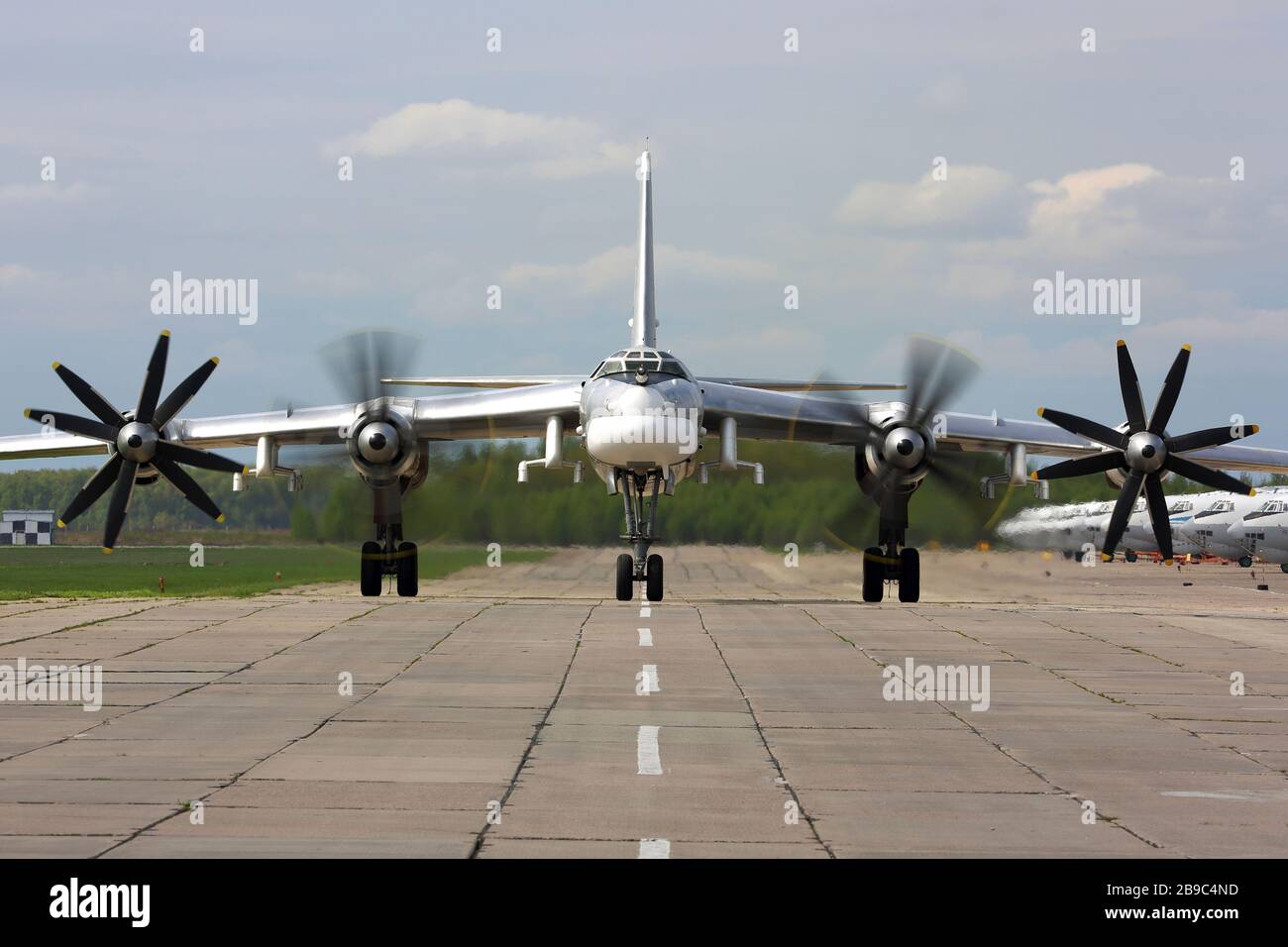 TU-95MS strategischer Bomber der russischen Luftstreitkräfte. Stockfoto