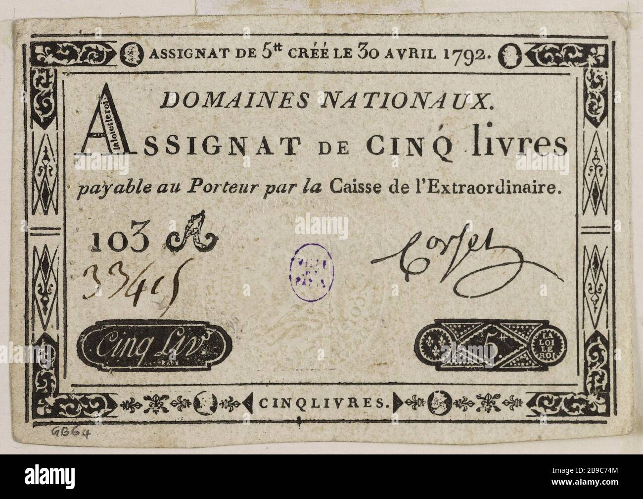 Assignat Auditor 5 Pfund, Nr. 103 A - 33415, 30. April, 1792 Caisse de l'Extraordinaire. Assignat vérificateur de 5 livres, Nr. 103 A - 33415, 30 avril. Typographie, encre. Paris, musée Carnavalet. Stockfoto