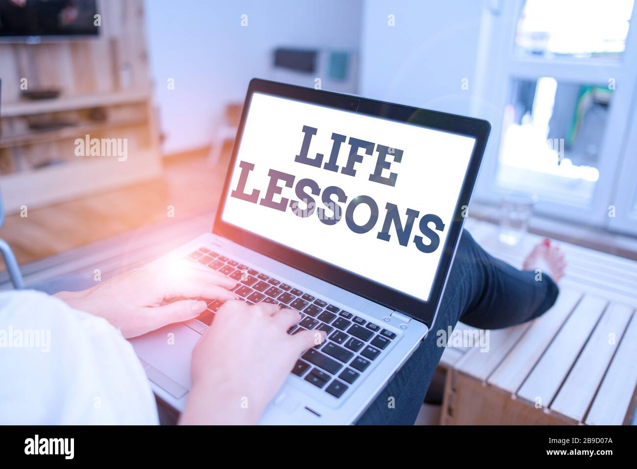 Textschild mit Lebenslektionen. Business Photo Text etwas, was nützliches Wissen oder Prinzipien lernen kann Stockfoto