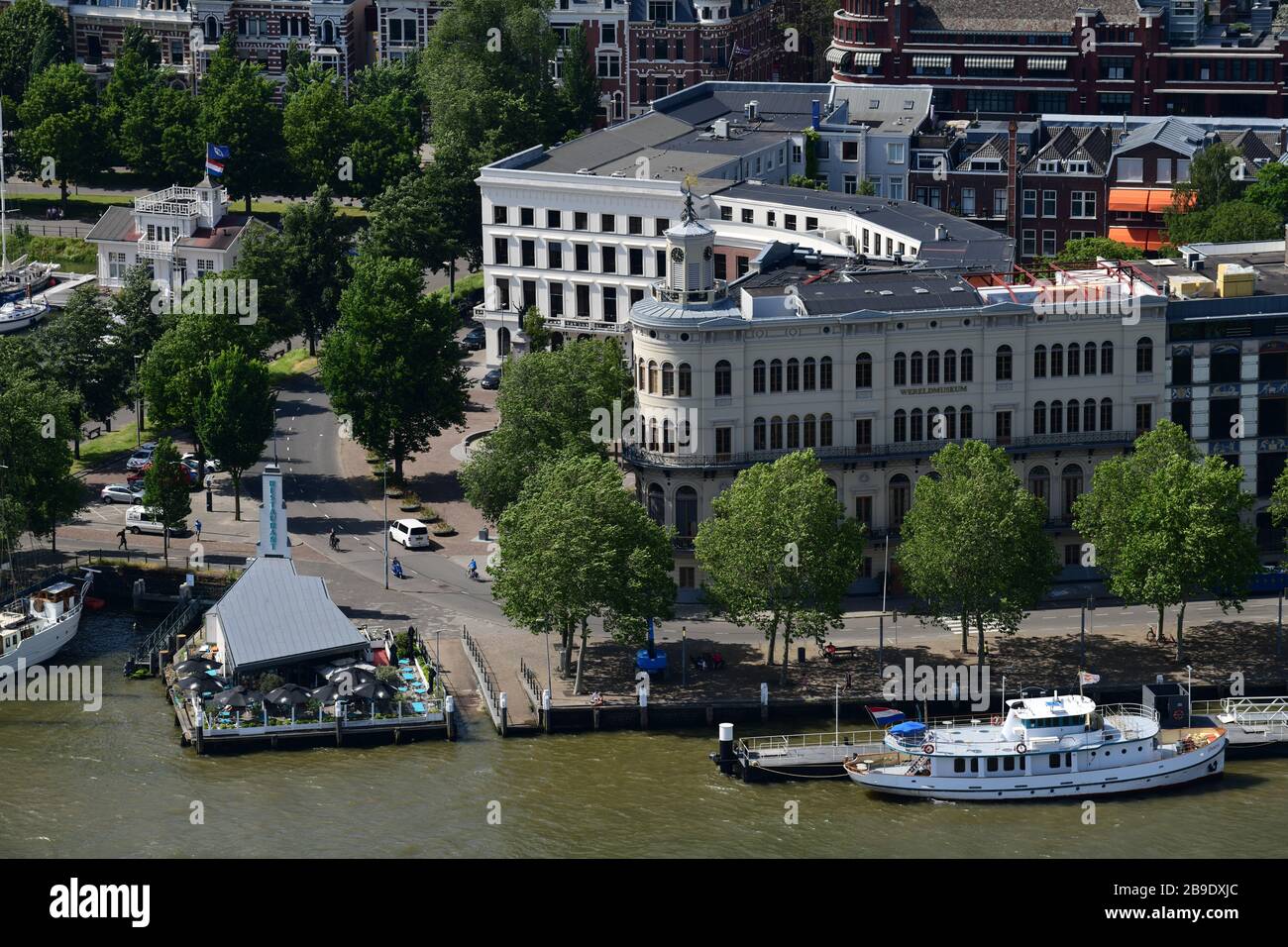 Revamp der historischen Rotterdamer Leuvehaven mit Museum und Hafenanlagen Stockfoto