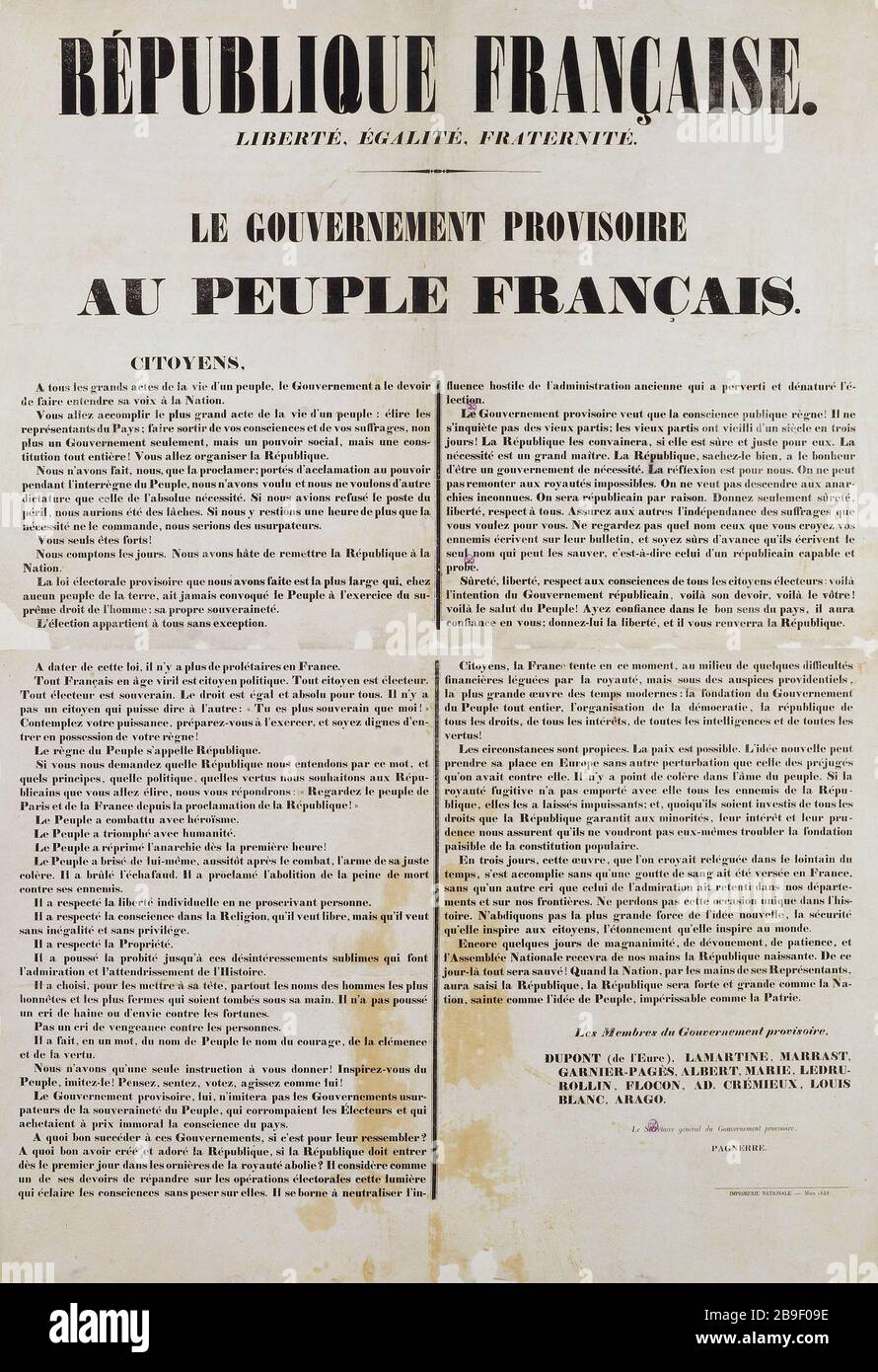 FRANZÖSISCHE REPUBLIK ... DIE PROVISORISCHE REGIERUNG FRANZOSEN ... MENSCHEN, ALLE GROSSEN TATEN DES LEBENS FÜR MENSCHEN .. Imprimerie Nationale. République Française...Le Gouvernement Provisoire au Puple Français...Citoyens, A Tous les Grands Actes de la Vie d'un Puple Affiche. Typographie, 1848. Paris, musée Carnavalet. Stockfoto