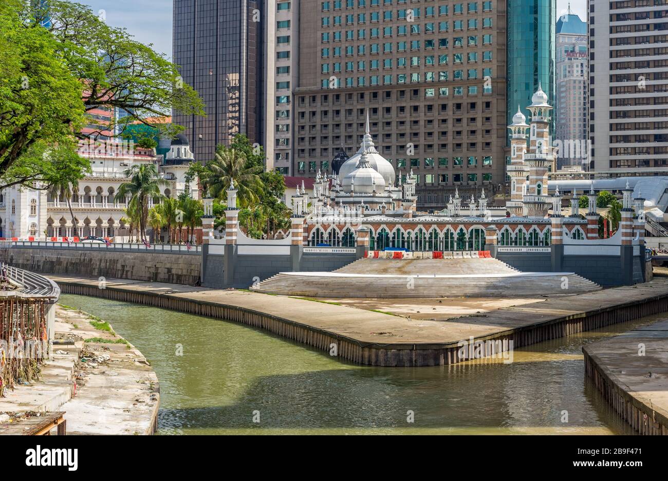 Masjid Jamek-Moschee. Das Hotel liegt im Herzen von Kuala Lumpur am Zusammenfluss von Klang und Gombak River, Kuala Lumpur, Malaysia Stockfoto