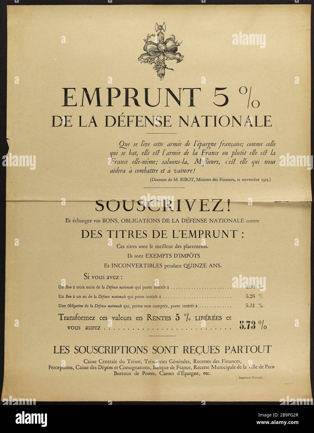5% DER NATIONALEN VERTEIDIGUNG zu LEIHEN, das erhöht diese Armee der französischen Ersparnisse; wie derjenige, der kämpft, ist es die Armee Frankreichs oder eher Frankreich selbst; begrüßen Sie es, meine Herren, ist, dass es uns helfen wird zu kämpfen und zu gewinnen! Guerre 1914-1918. Affiche politique. Entmutigt du 12 novembre, de M. Ribot, Ministre des finances sur l'Emprunt 5% de la Défense nationale. "Que se lève cette armée de l'épargne française; comme celle qui se bat, elle est l'armée de la France ou plutôt elle est la France elle-même; saluons-la, Messieurs, c'est elle qui nous aidera à combattre et à vaincre!". Lithographie noir Stockfoto