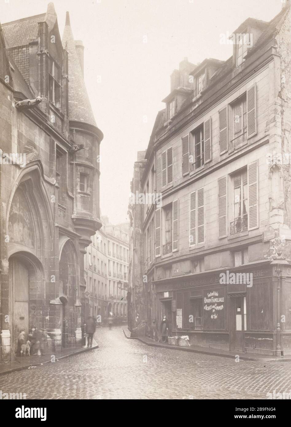 1 RUE DU FIGUIER 1 Rue du Figuier. Paris (IVème arr.). Photographie de Charles Lansiaux (1855-1939). Paris, musée Carnavalet. Stockfoto