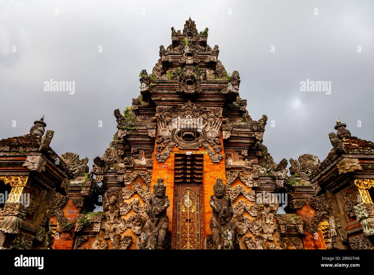 Temple Exterior, Ubud, Bali, Indonesien. Stockfoto