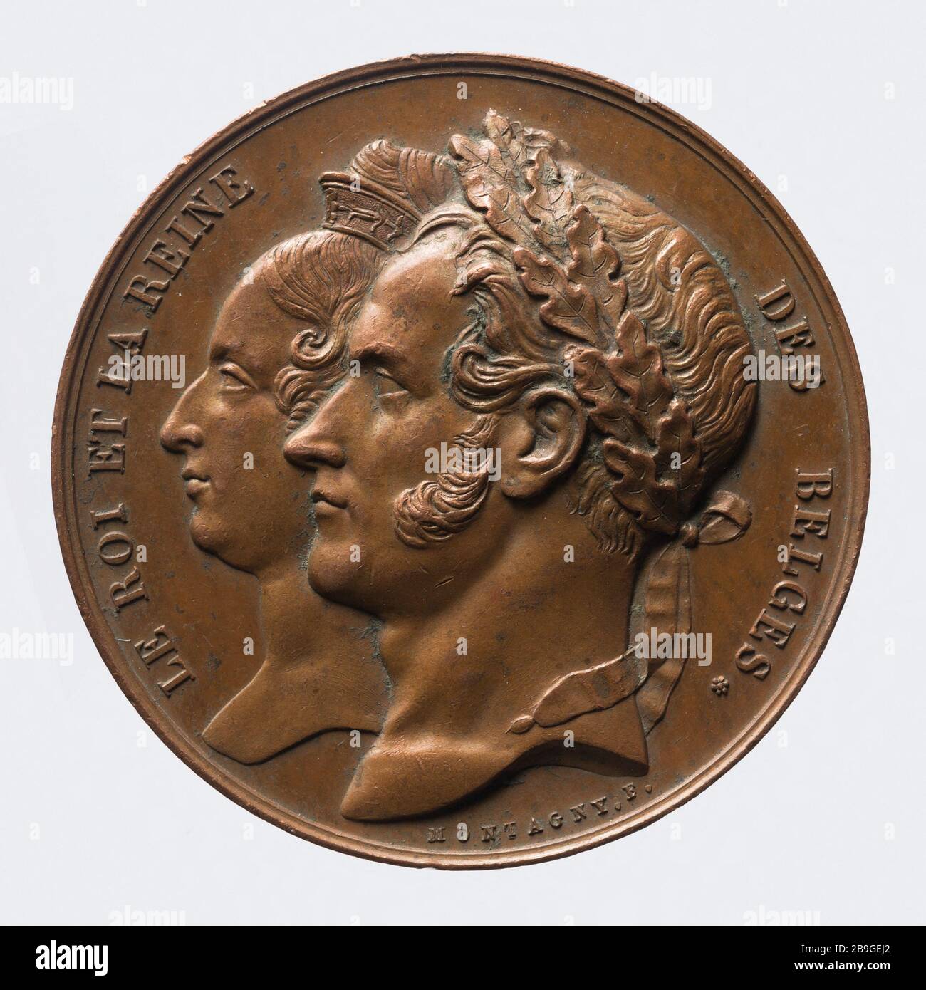 Büsten Vielfache von Leopolds I. (1790-1865), dem ersten König der Belgier, und Louise von Orléans (1812-1850), der ersten Königin der Belgier, im Jahre 1816-1895 Etienne Montagny. "Bustes accolés de Léopold Ier (1790-1865), Premier roi des Belges, et de Louise d'Orléans (1812-1850), première reine des Belges, 1834". Im Jahr 1834. Paris, musée Carnavalet. Stockfoto