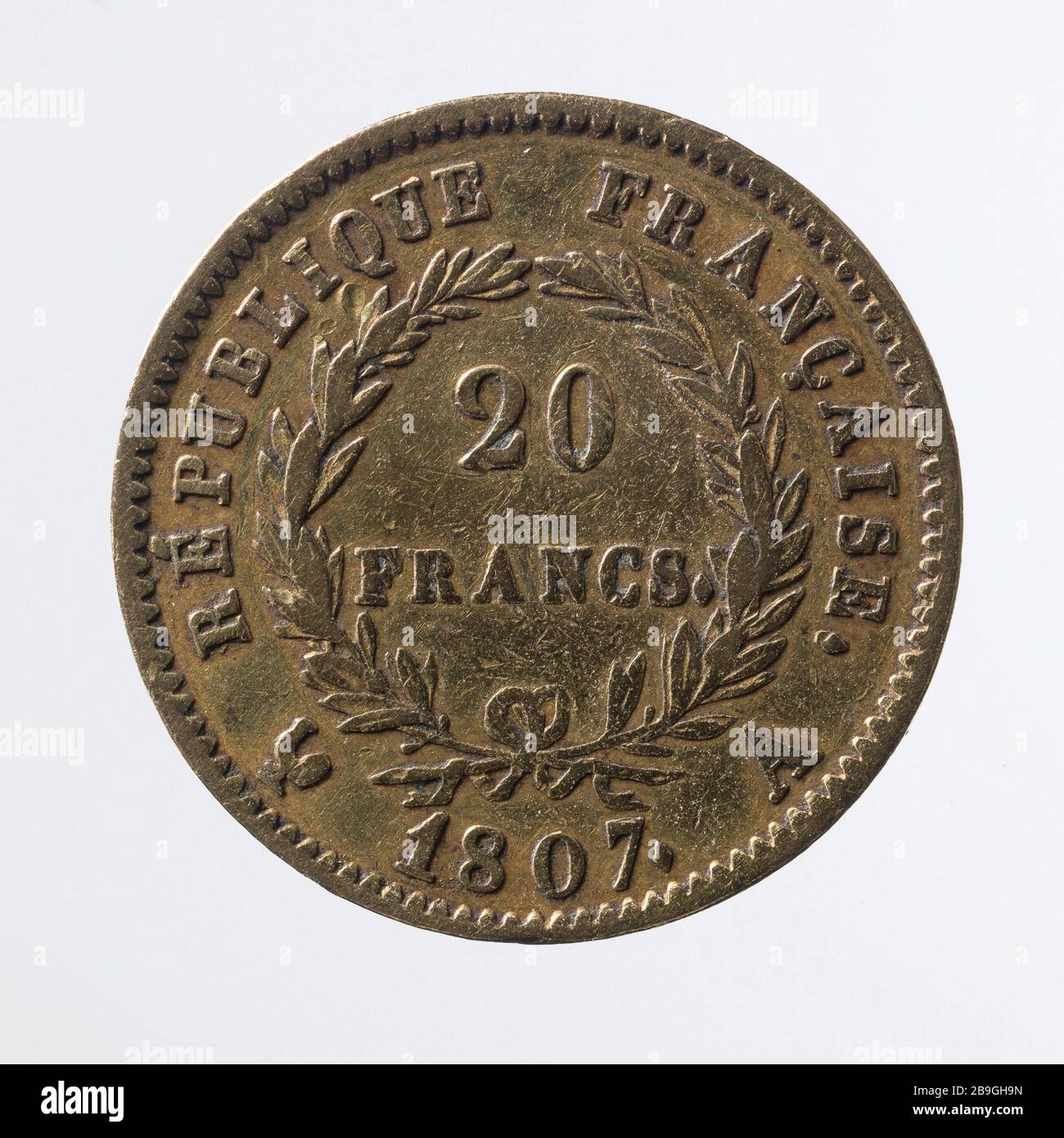 20 Francs Napoleon Jahr XV (1807) Jean-Pierre Droz (1746-1823). Vingt Francs Napoléon, an XV (1807). Oder, 18051. Paris, musée Carnavalet. Stockfoto