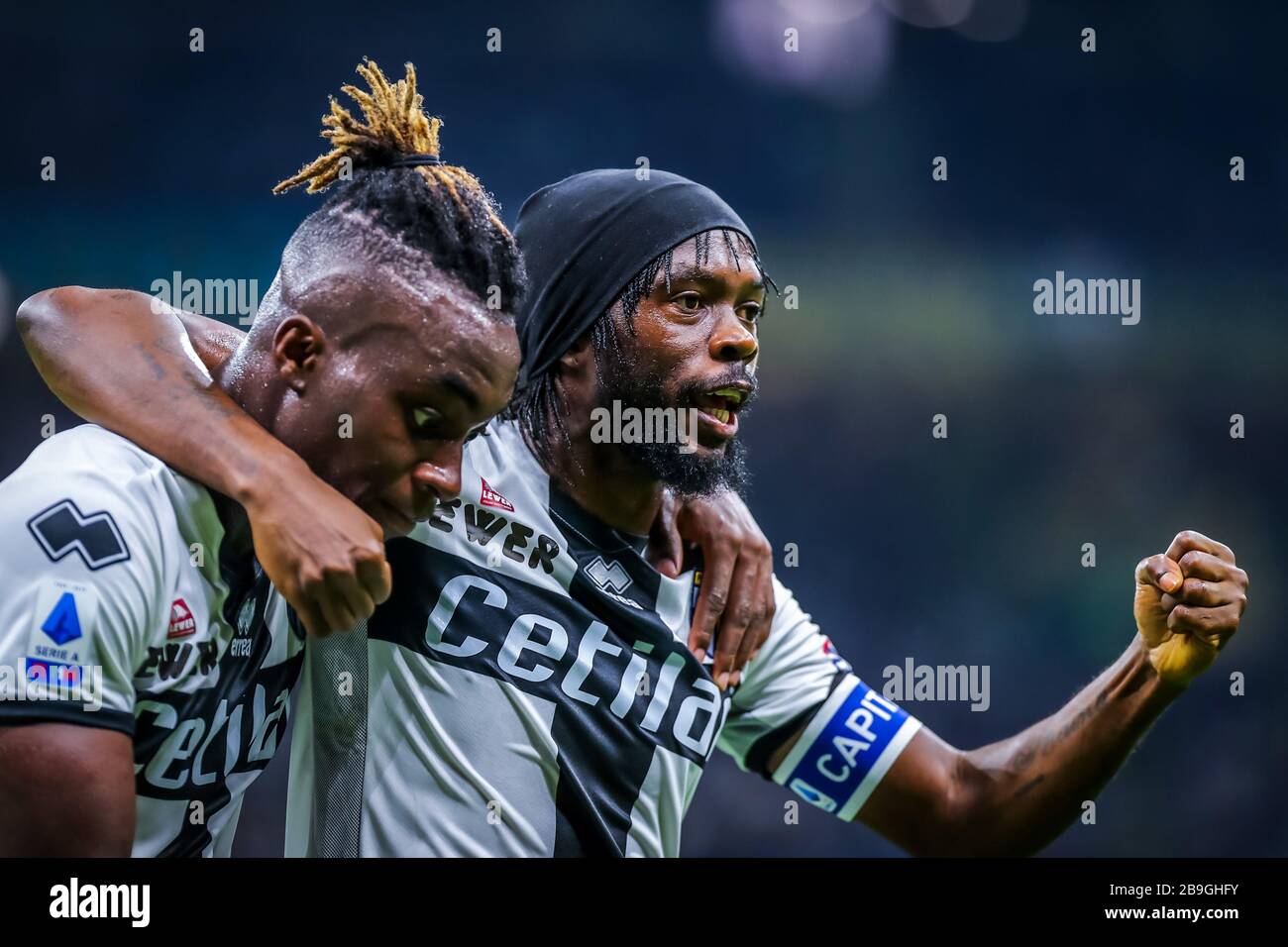 Gervinho von Parma Calcio und Yann Karamoh von Parma Calcio während der italienischen Fußballserie A 2019/20 von Parma Calcio - Fotokredit Fabrizio Carabel Stockfoto