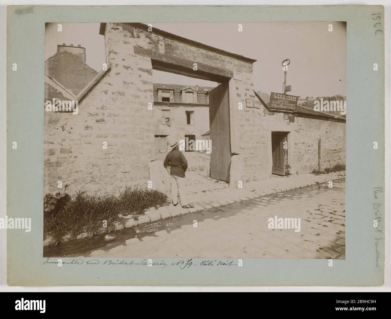 Gebäude, 79 Rue Brillat-Savarin, rechte Seite. Paris (XIII arr.) Immeuble, 79 rue Brillat-Savarin, côté droit. Paris (XIIIème arr.), Juin 1898. Union Photographique Française. Paris, musée Carnavalet. Stockfoto