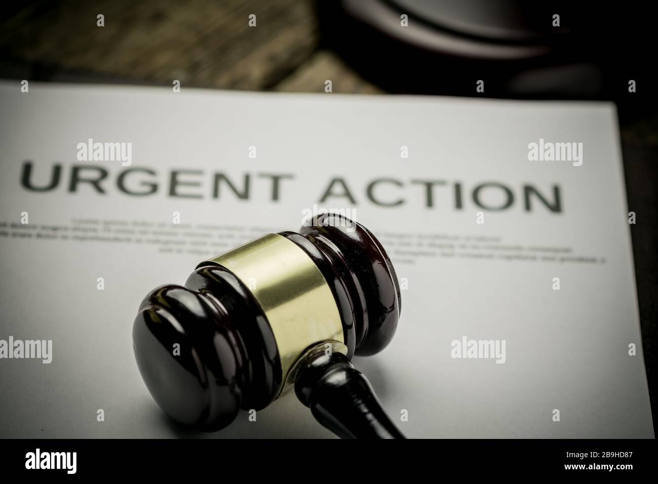 Dokumentieren Sie dringende Maßnahmen mit Gavel. Aktionskonzept der Klasse Stockfoto