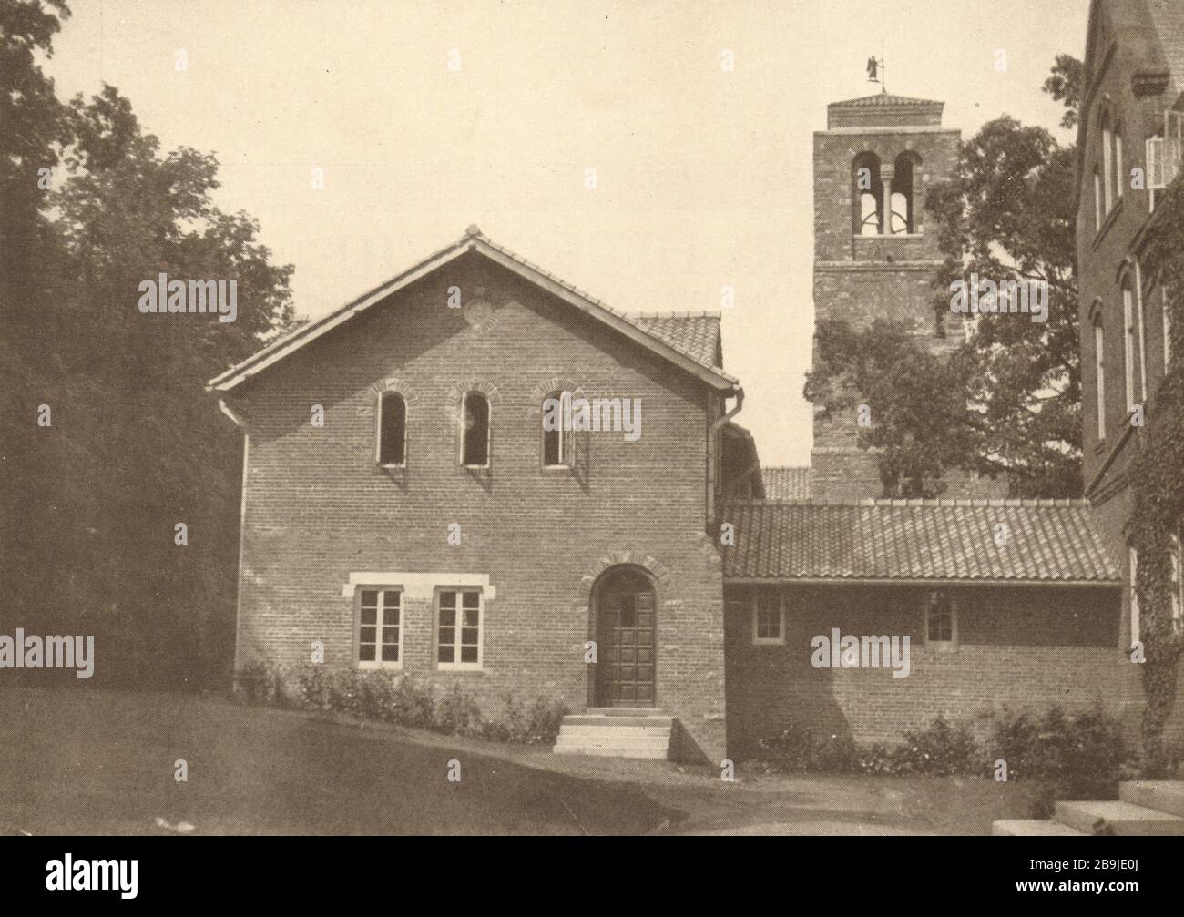 Kapelle zum Orden des Heiligen Kreuzes, West Park, New York. Ansicht von rechts. Cram & Ferguson, Architekten (1922) Stockfoto