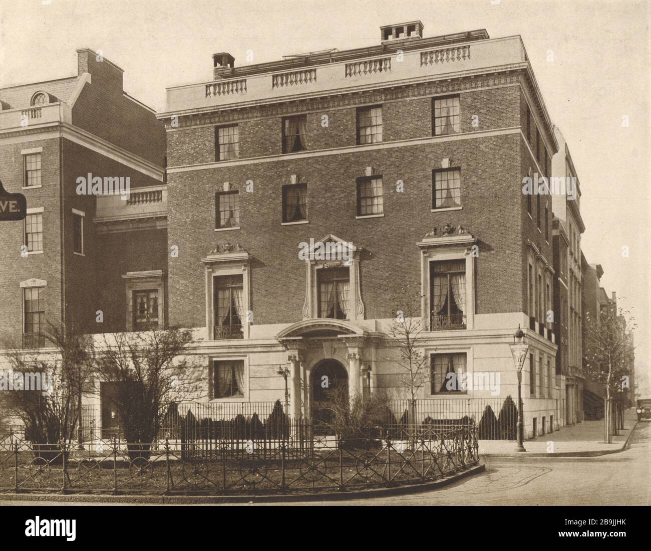 Residenz, Henry P. Davison, 690 Park Avenue, New York. Walker