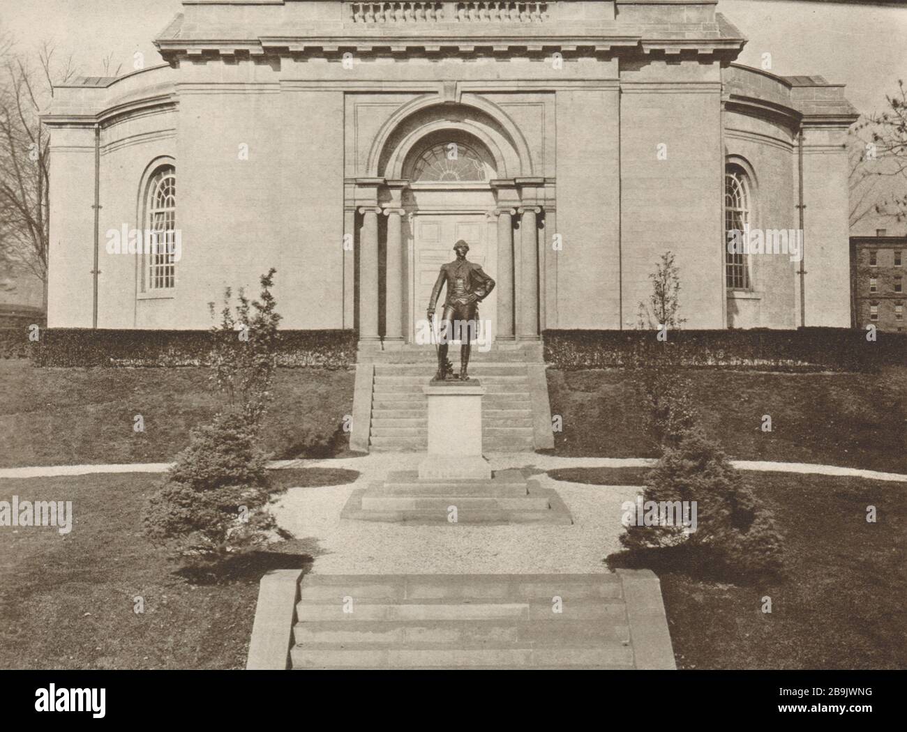 Lafayette College und Statue. Daniel Chester French, Bildhauer; Henry Bacon, Architekt (1922) Stockfoto