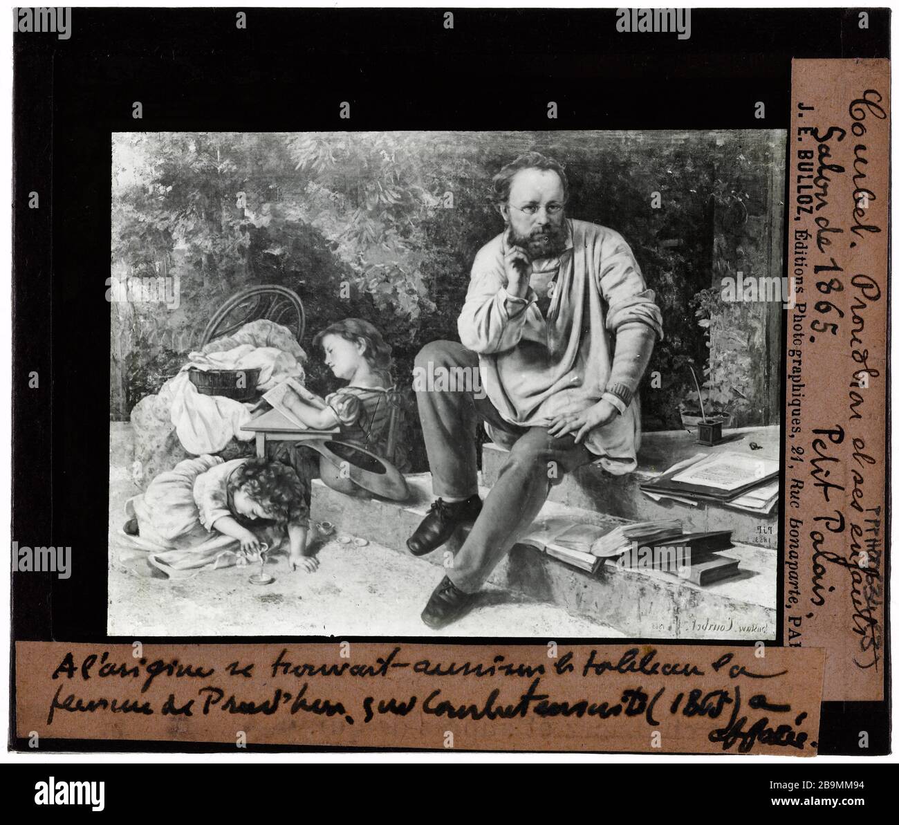 Courbet. Proudhon und seine Kinder Gustave Courbet (1819-1877). "Proudhon et ses enfants". Plaque de projection noir et blanc. 1900-1930. Photographie de Jacques-Ernest Bulloz (1858-1942). Musée des Beaux-Arts de la Ville de Paris, Petit Palais. Stockfoto