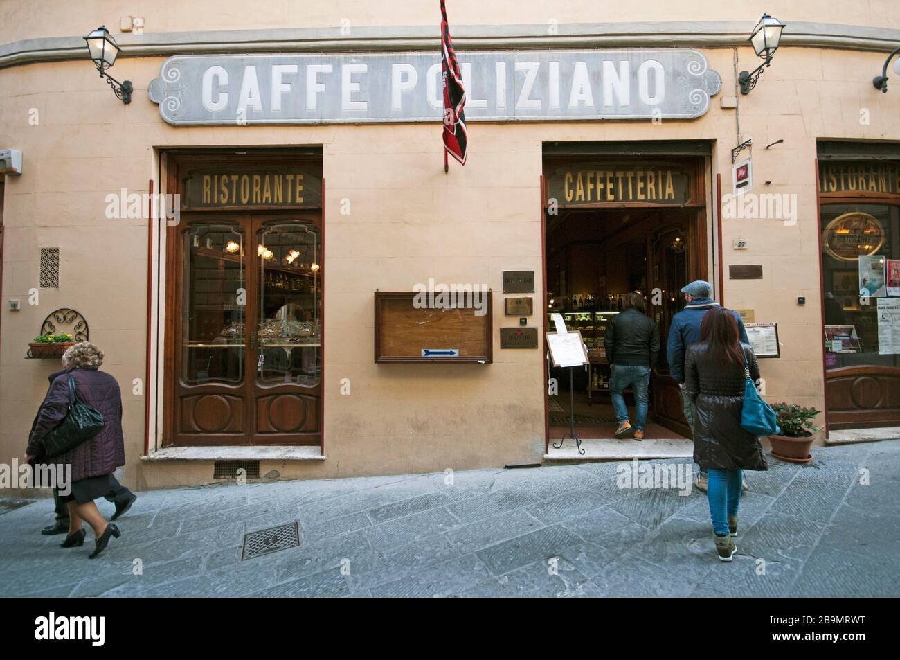 Das historische Caffè Poliziano (ab dem Jahre 1868), Montepulciano, Toskana, Italien Stockfoto