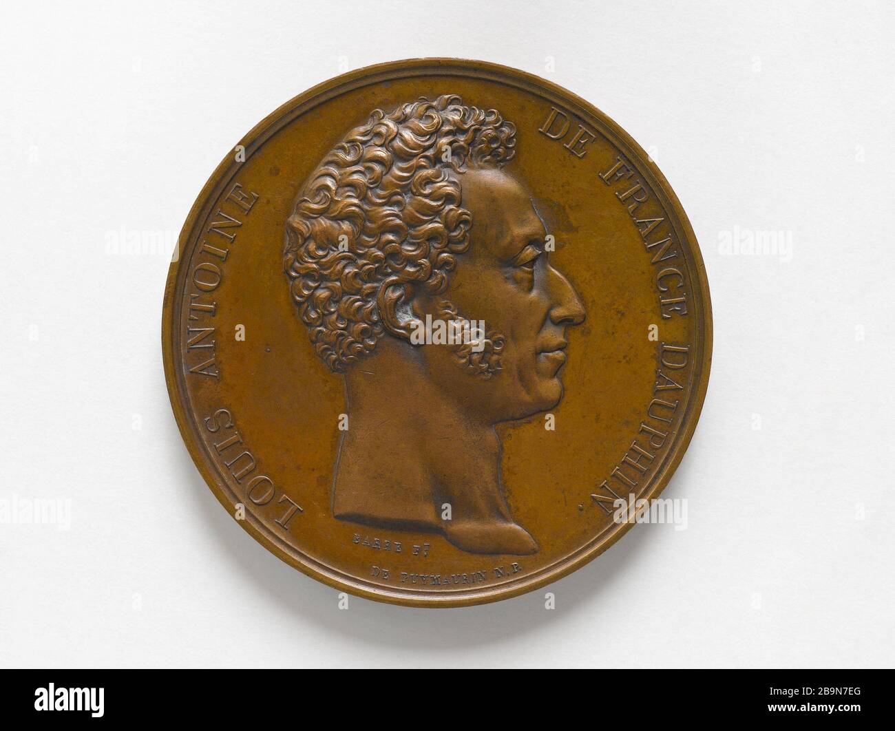 August 1826 Jacques-Jean Barre (1793-1855) zur Grundsteinlegung der Kasernen des Trocadero. Portrait du Louis-Antoine d'Artois (1775-1844). (Autre face : pose de la première pierre de la caserne du Trocadéro). 31 août 1826. Bronze. 1826. Paris, musée Carnavalet. Stockfoto