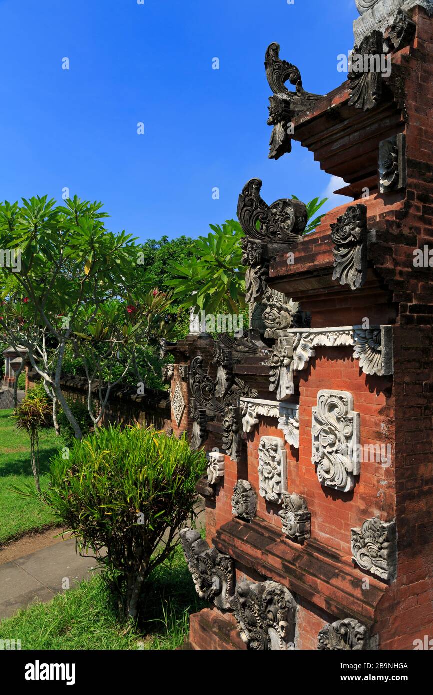 Hinduistischer Tempel Von Lingsar, Insel Lombok, Provinz West Nusa Tenggara, Indonesien Stockfoto