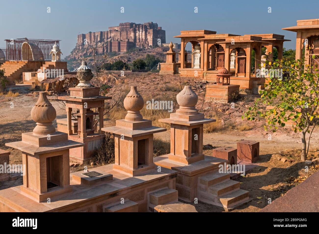 Mehrangarh Fort aus Jaswant Thada Jodhpur Rajasthan Indien Stockfoto