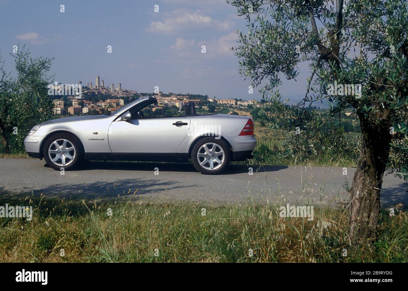 1996 Mercedes-Benz SLK 230. In Der Toskana Italien Stockfoto