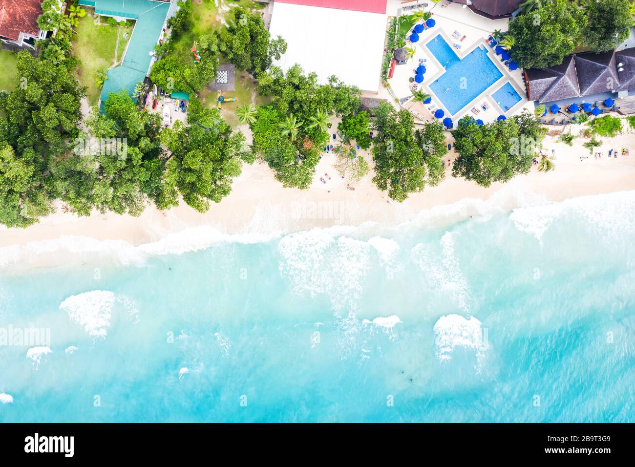 Strand Seychellen Mahé Mahe Insel Luxus-Villa Urlaubsparadies Meer Ozean Drohne Blick Luftfotografie Stockfoto