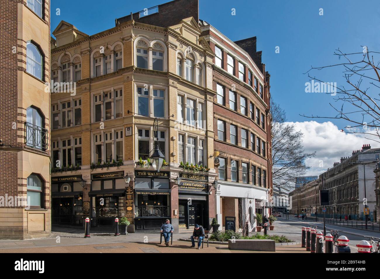 LONDON THE WALRUS AND CARPENTER LEWIS CARROLL PUB ODER ÖFFENTLICHES HAUS IN LOVAT LANE Stockfoto