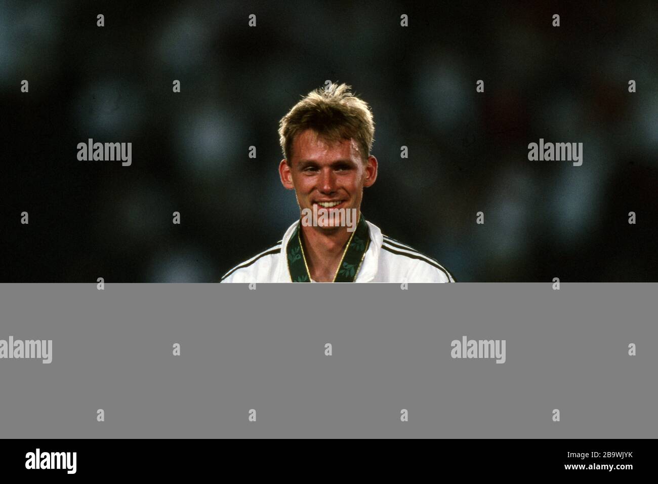 Atlanta, USA. März 2020. firo: 1996 Sport, Olympics, Summer Olympics, Olympia, Atlanta, 96, 1996, Archivbilder, LA, Leichtathletik, Zehnkampf, Männer, Männer, Frank Busemann, Deutschland, gewinnt Silber, Jubilation, Jubel, Jubel, Preisverleihung, weltweite Nutzung Credit: Dpa/Alamy Live News Stockfoto