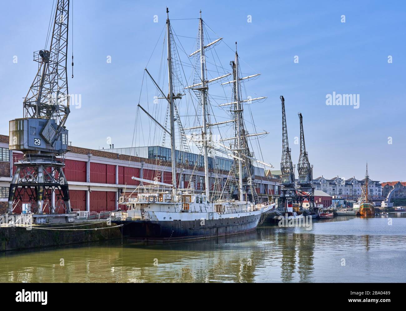 Drei Masted Training Ship for Disabled Sea-goers der SS Lord Nelson berthed am M-Shed auf Bristol Floating Harbor UK Stockfoto