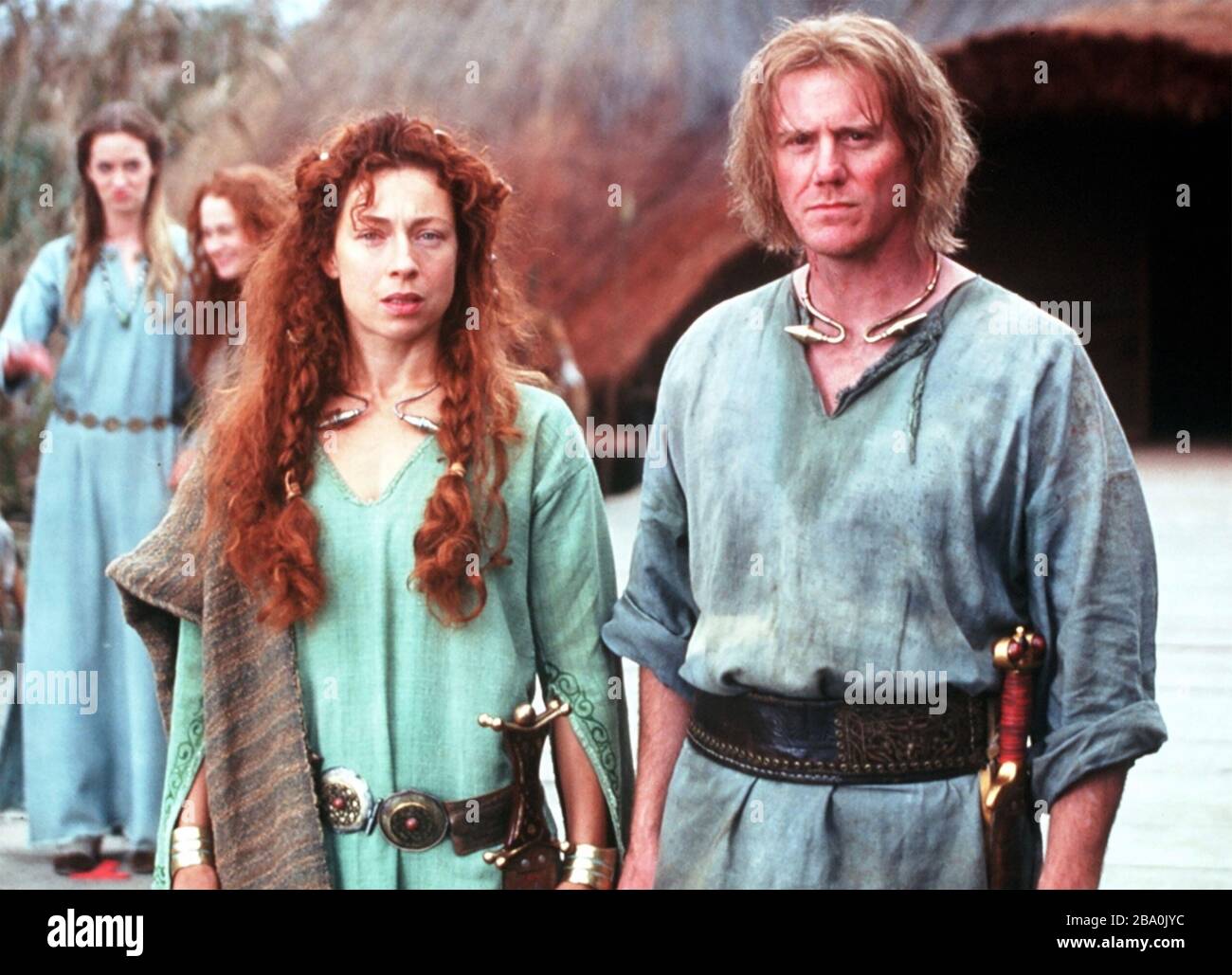 BOUDICA (auch Warrior Queen)) 2003 ITV-tv-Film mit Alex Kingston als Boudica und Steve Waddington. Emily Blunt ganz links. Stockfoto