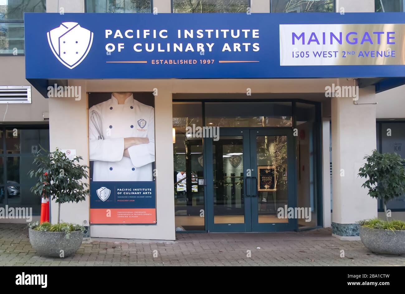 Vancouver, Kanada - 29. Februar 2020: Blick auf das Eingangsgebäude "Pacific Institute of Culinary Arts" in Vancouver Stockfoto