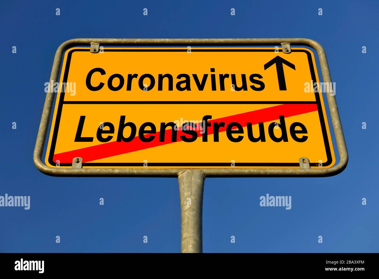 Digital Composing, Symbolbild, Ortsnamenschild, Lebenslust, Coronavirus, Sars-CoV-2, Covid-19, Deutschland Stockfoto