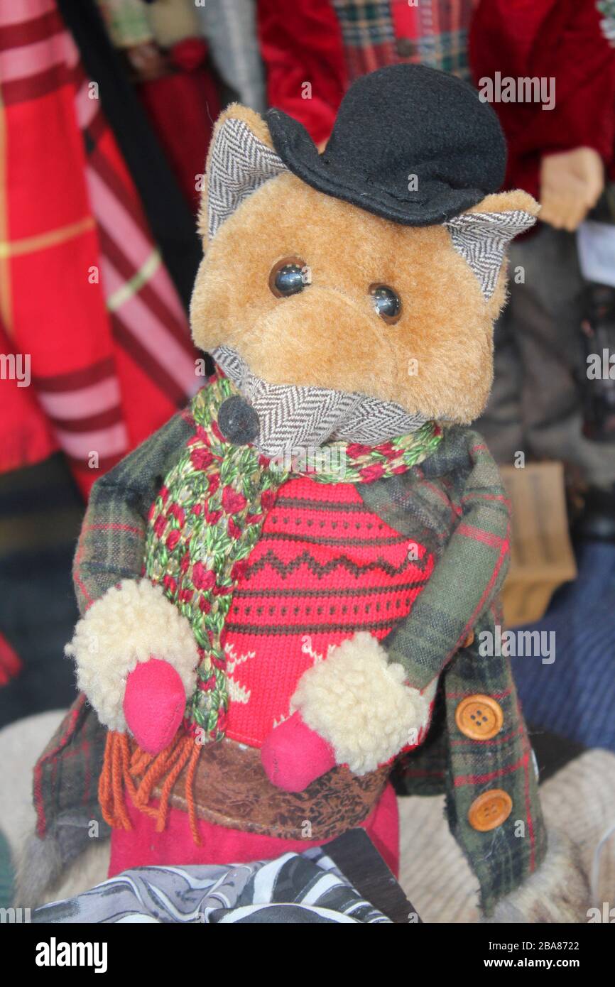 Fox Soft Toy als Country Gent verkleidet Stockfoto