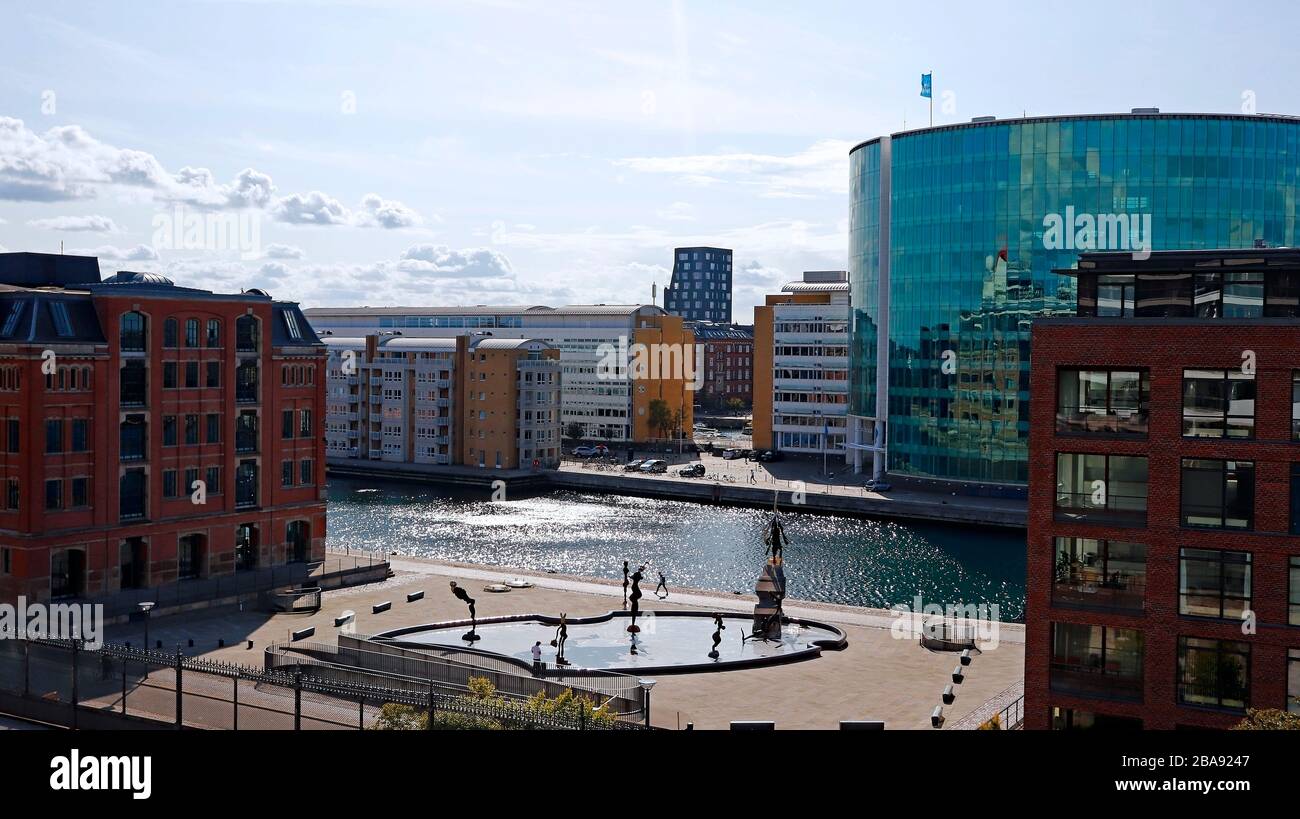 Der Hafen von Kopenhagen, von einem Balkon auf dem Kreuzfahrtschiff von "Cunard Cruise Ship", Königin Elizabeth, aus gesehen. Stockfoto