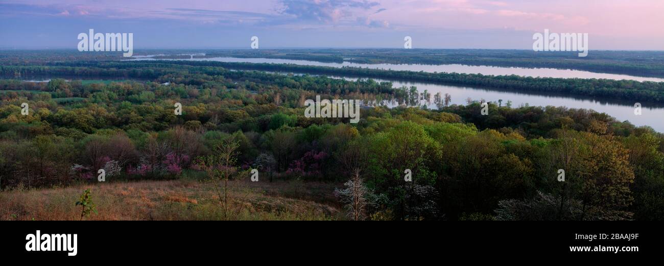 Illinois River und Mississippi River, Grafton, Illinois, USA Stockfoto