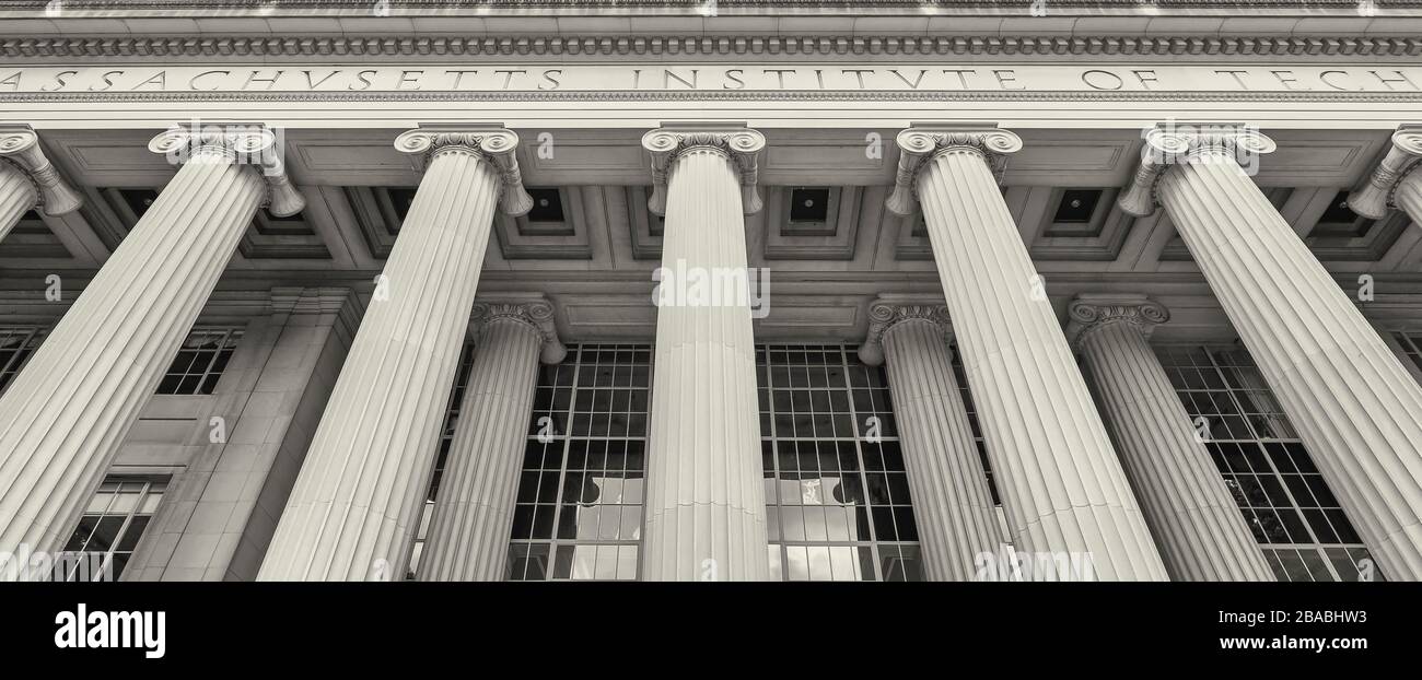 Blick auf das Massachusetts Institute of Technology, Cambridge, Massachusetts, USA Stockfoto