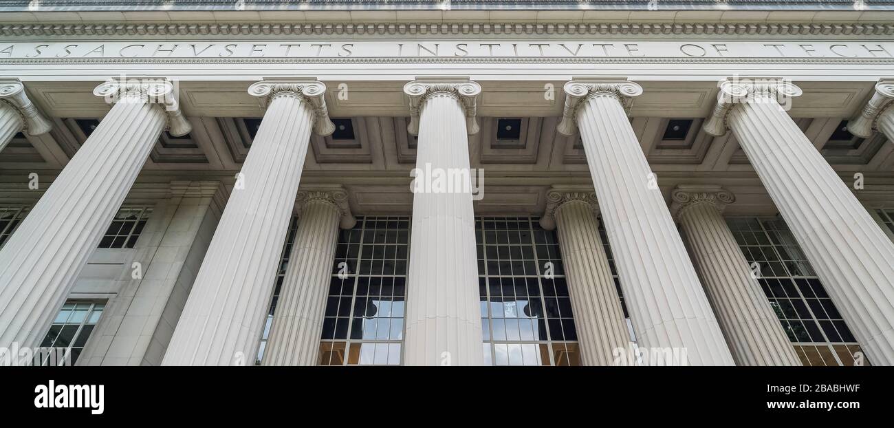 Blick auf das Massachusetts Institute of Technology, Cambridge, Massachusetts, USA Stockfoto