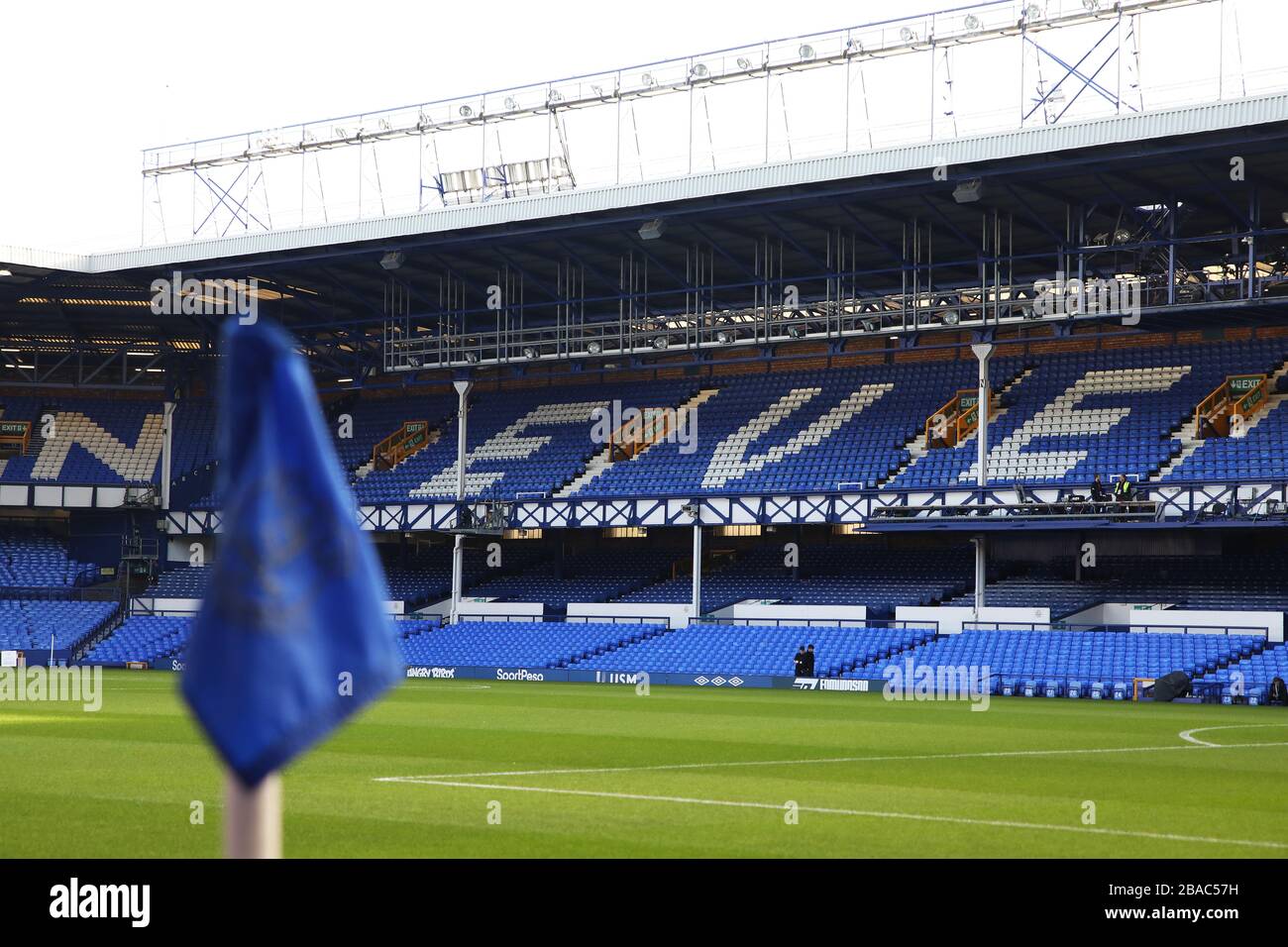 Innenansicht der Eckfahne im Goodison Park Stockfoto