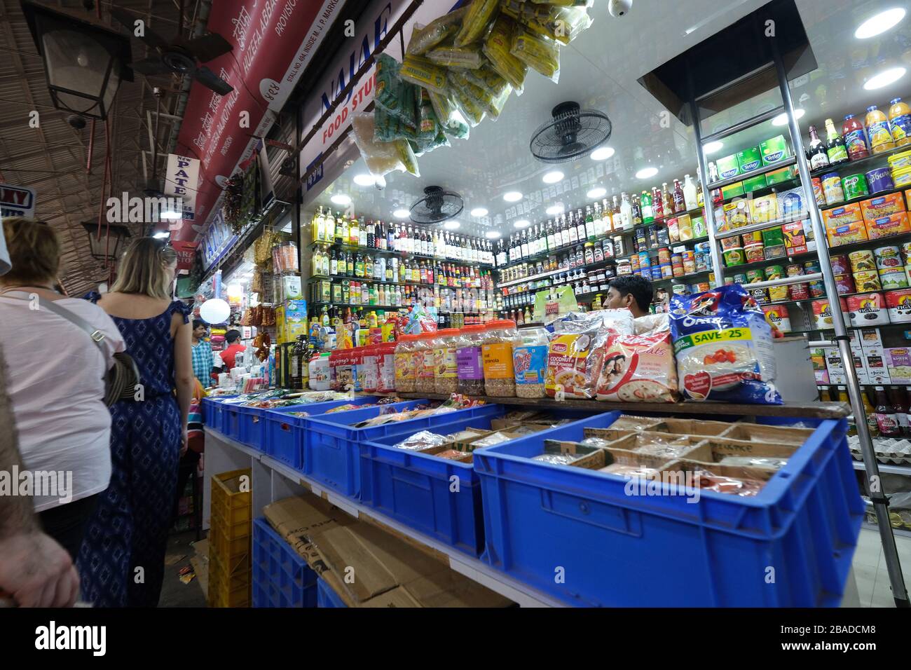 Crawford-Markt, der in Zeiten des britischen Raj gebaut wurde und nun offiziell in Mahatma Jyotiba Phule Market, Mumbai, Indien, umbenannt wurde Stockfoto