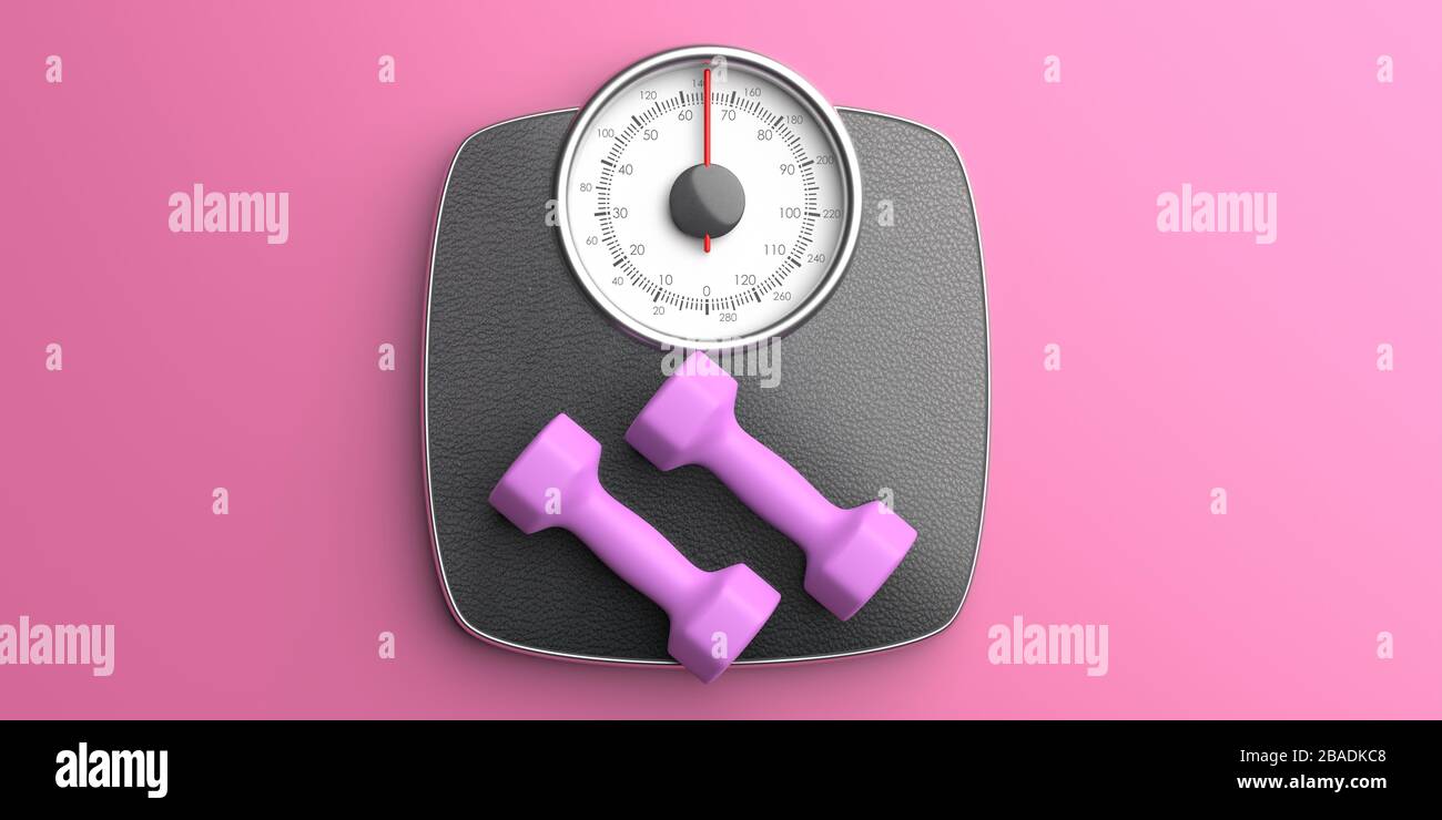 Gewichtsverlust, Fitnesskonzept. Badezimmerwaage und zwei Hanteln mit pinkfarbenem Hintergrund, Draufsicht. Gewichtskontrolle, gesunde Lifestyle-Ausrüstung Stockfoto