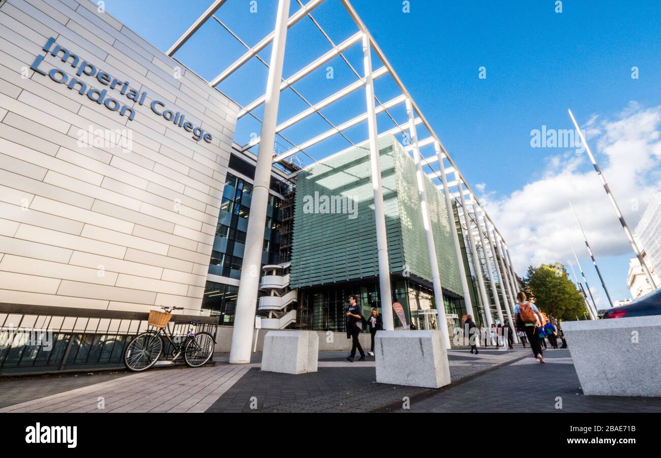 Imperial College, London. Die façade an die Universität der Russell-Gruppe, die für ihre wissenschaftlichen, ingenieurwissenschaftlichen, medizinischen und betriebswirtschaftlichen Fähigkeiten bekannt ist. Stockfoto