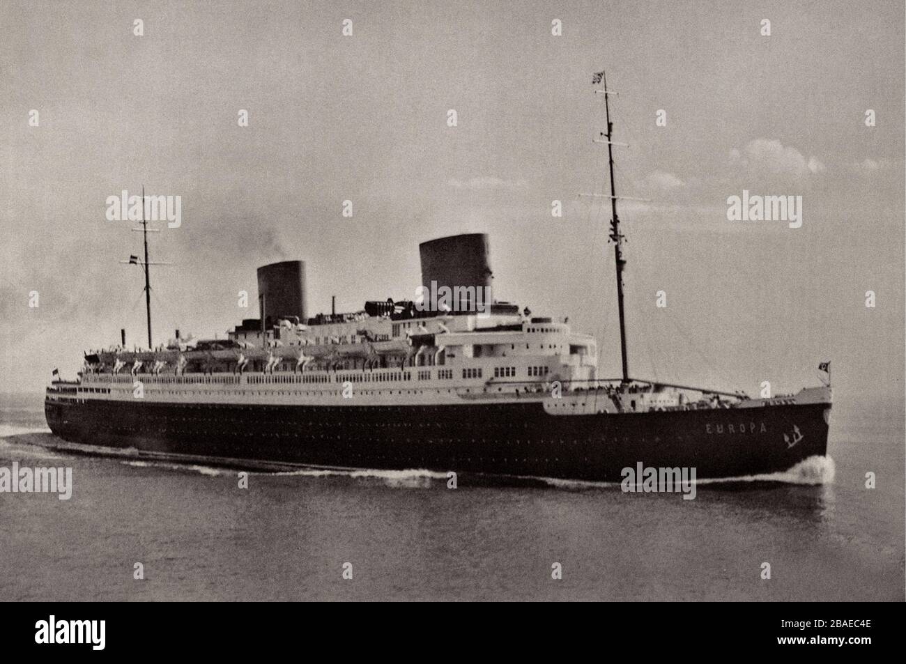 SS Europa, später SS Liberte, war ein deutscher Ozeandampfer, der für die Norddeutsche Lloyd Line (NDL) zur Arbeit am transatlantischen Seeweg gebaut wurde. Sie und ihr sis Stockfoto