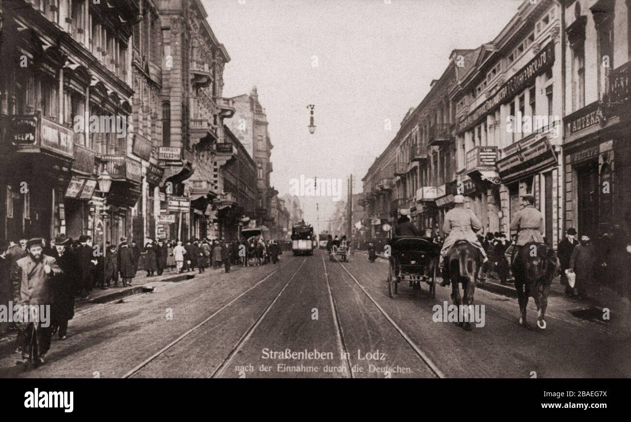 Der erste Weltkrieg. Straßenleben in Lodz nach der Einnahme durch die Deutschen. Stockfoto