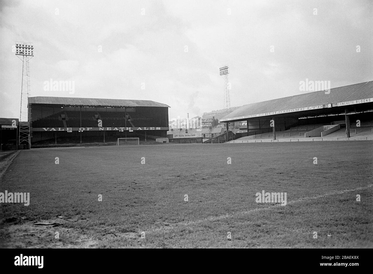 Allgemeiner Blick auf das Stadion von Vetch Field, Heimstadion des Swansea City Football Club. Stockfoto