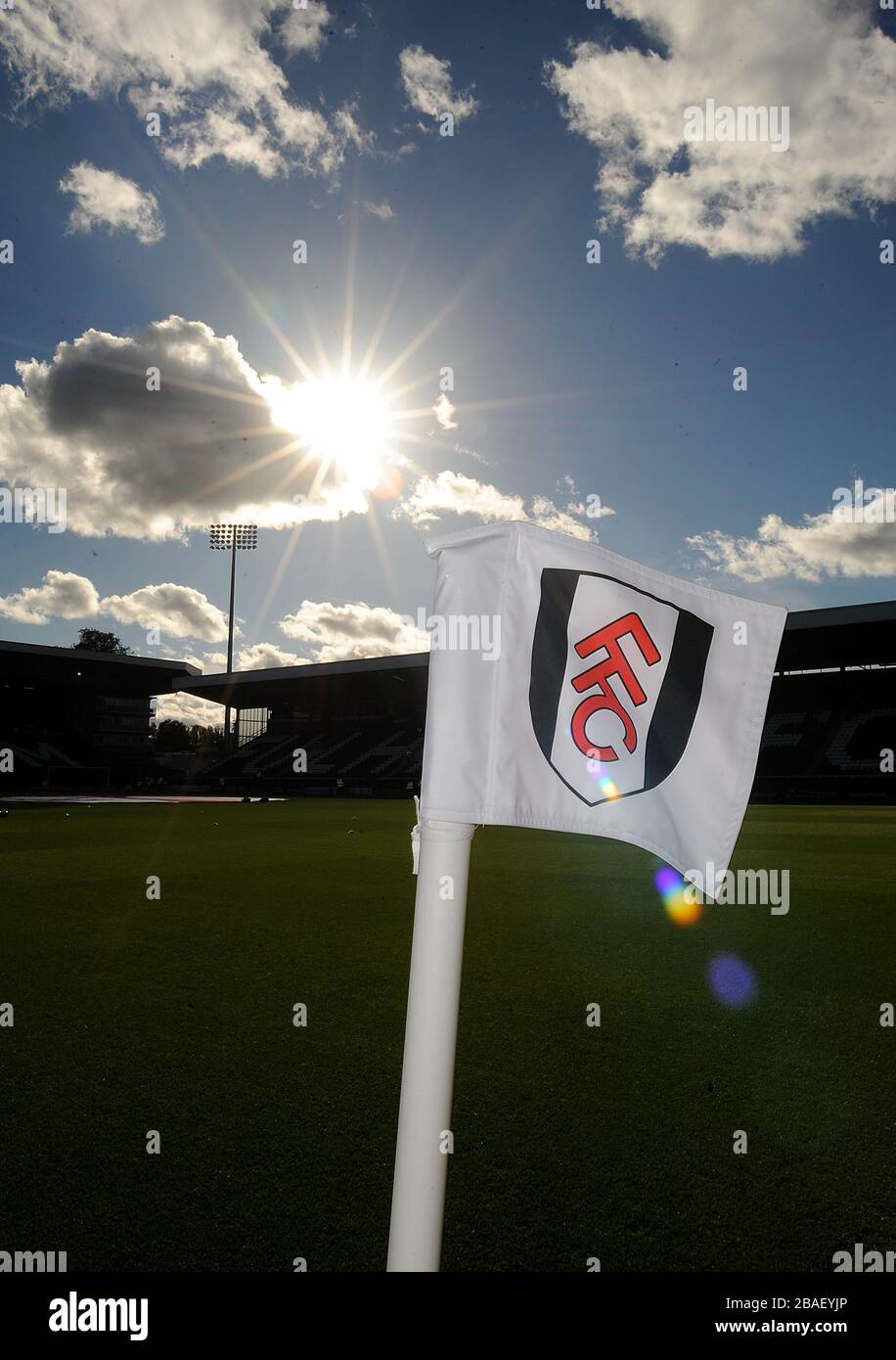 Allgemeiner Blick auf die Eckfahne im Craven Cottage Stockfoto