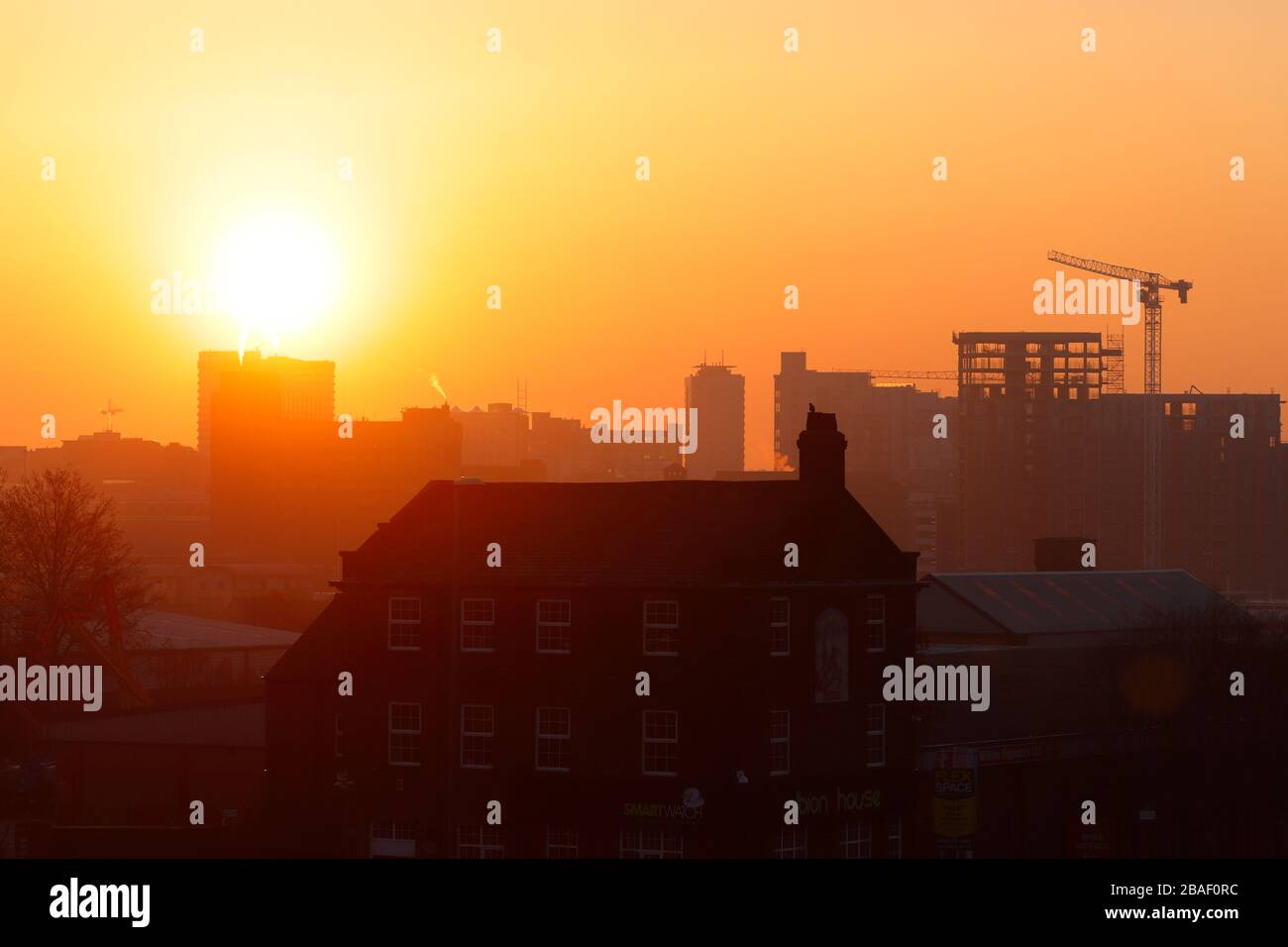 Sonnenaufgang in Leeds Stockfoto