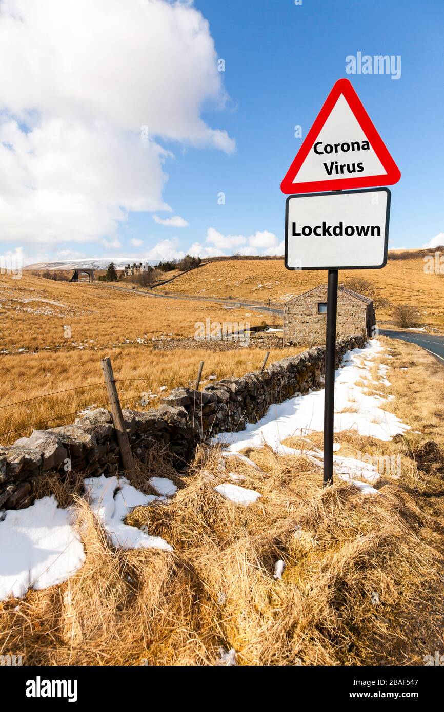Lockdown wegen Covid 19 Corona Virus, UK Lockdown Sign, Covid 19, Corona Virus, Lockdown, USA Lockdown, National Lockdown, Viruslockdown, Covid Stockfoto