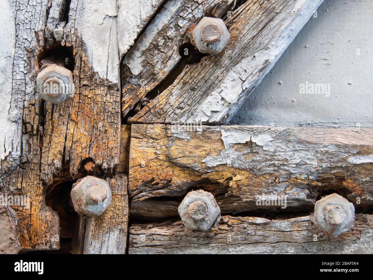 Verrottet Holz und Rost auf alten Eisenbahngüterwagen Stockfoto