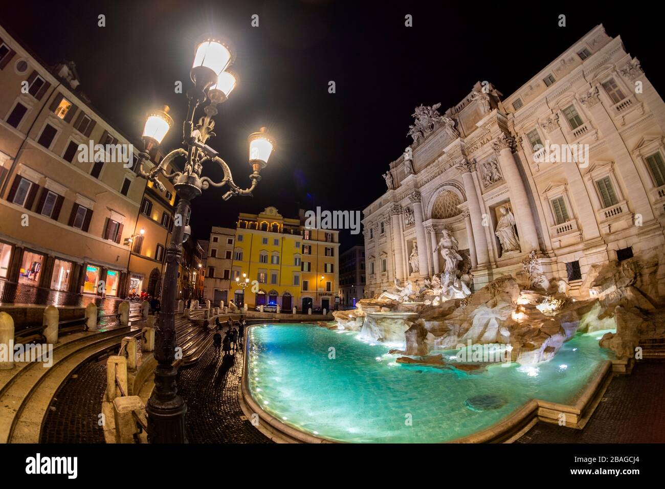 Verrückter Trevi-Brunnen. Stockfoto