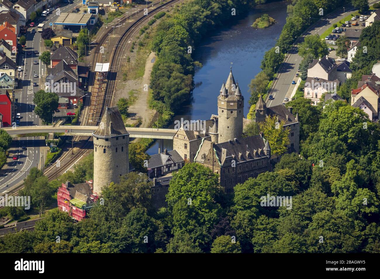 , Schloss Altena, älteste Jugendherberge der Welt, 20.08.2014, Luftbild, Deutschland, Nordrhein-Westfalen, Sauerland, Altena Stockfoto