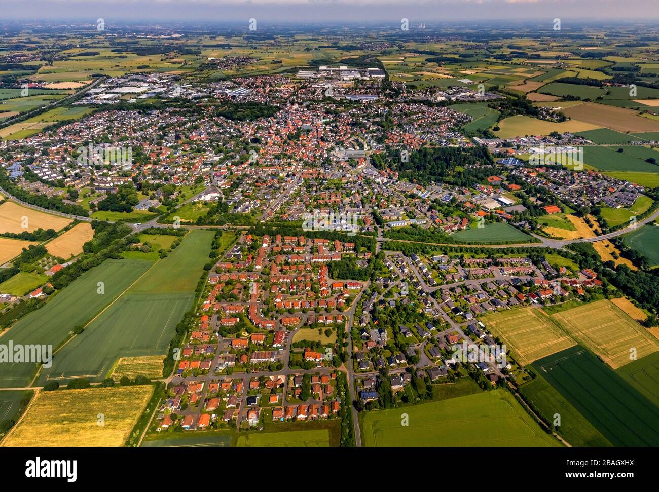Blick von Süden nach Werl und Soester Boerde, 07.06.2019, Luftbild, Deutschland, Nordrhein-Westfalen, Werl Stockfoto